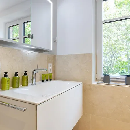 Vinhues * فيسترلاند